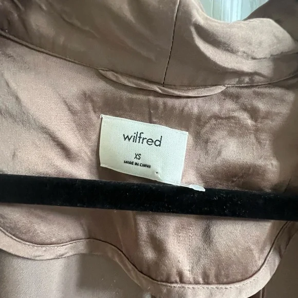 Wilfred Satin Robe - Picture 8 of 9